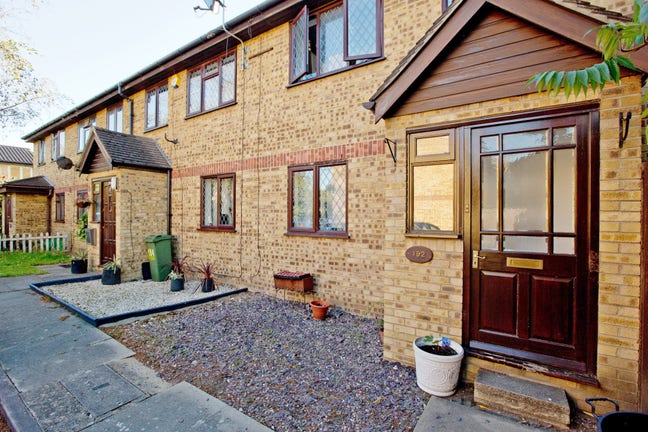 4-Bedrooms house to rent  Main Photo