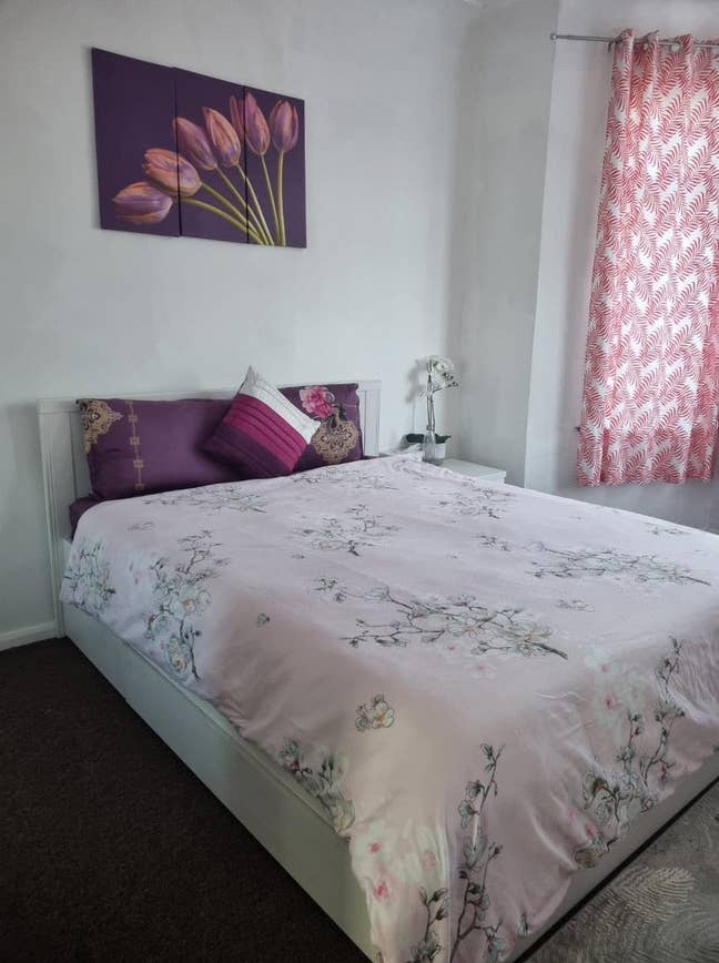 Spacious & Cosy Double Room for Rent – IG3  Main Photo