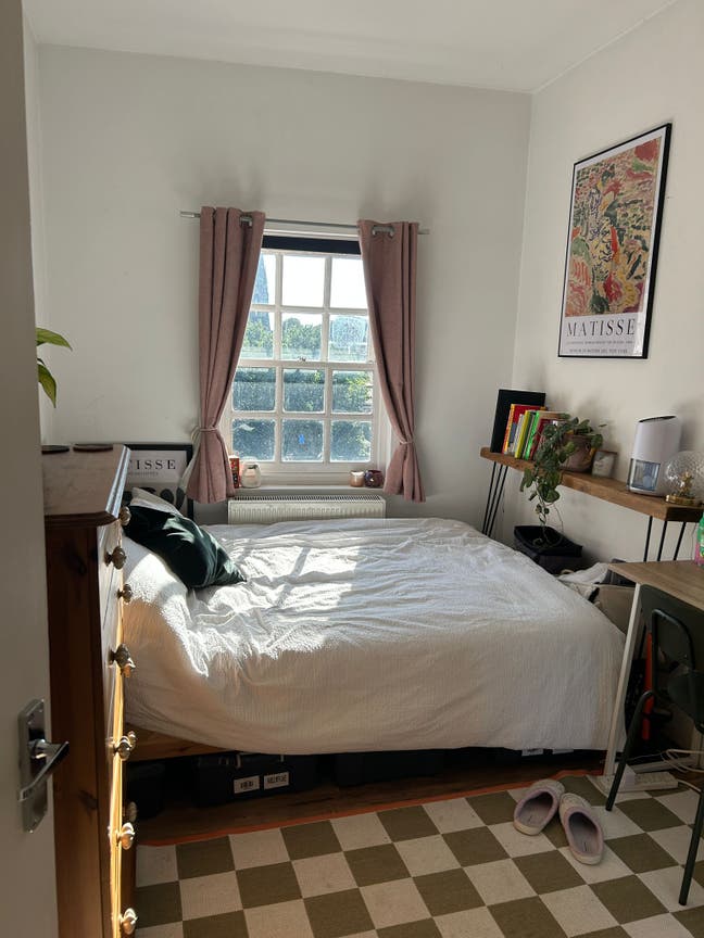 Double room in Stoke Newington  Main Photo