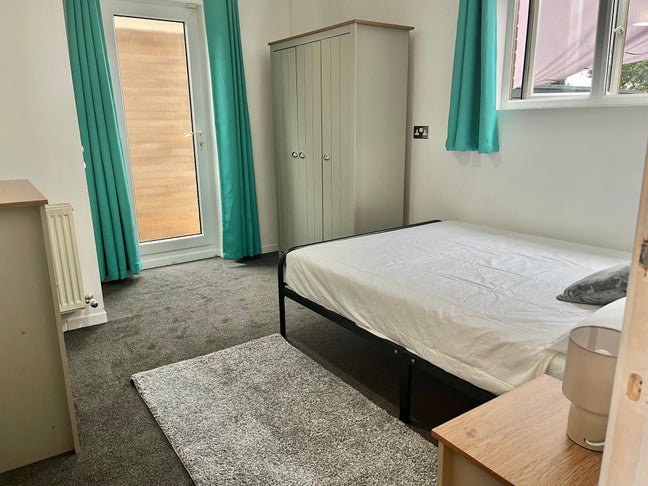 Double Room for one person Main Photo