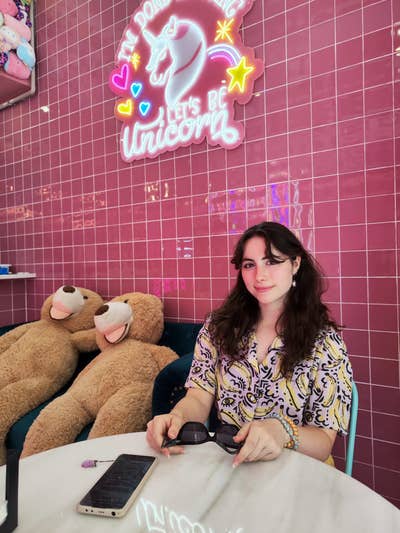 Friendly Professional Looking for Room in Reading Main Photo
