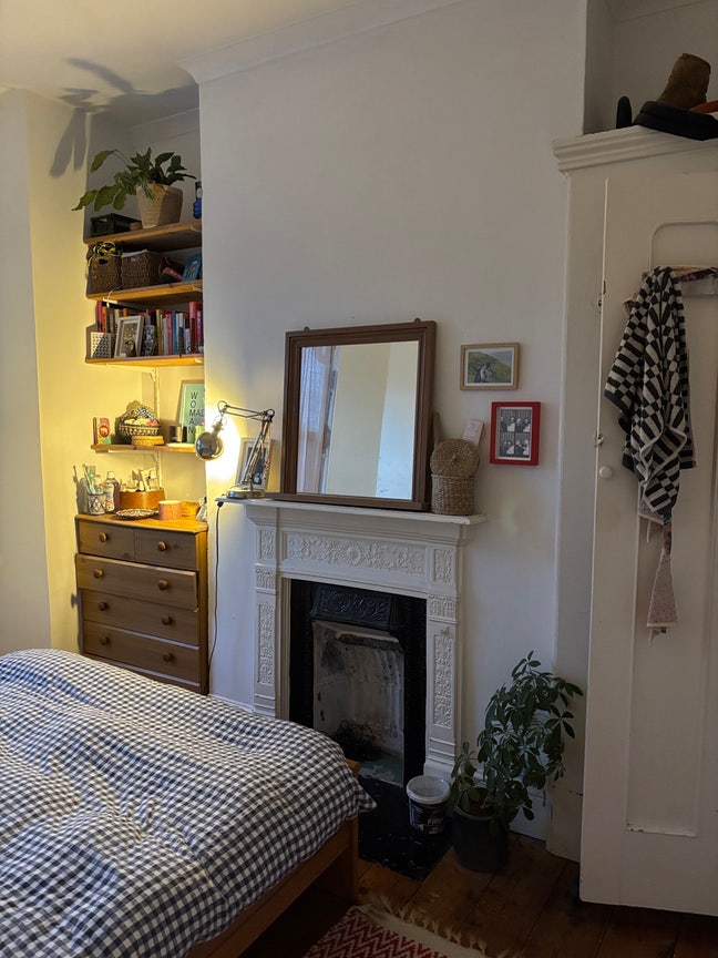 Double Room Available Asap Main Photo