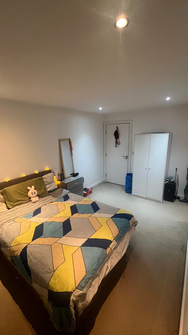 Double room to rent  Main Photo