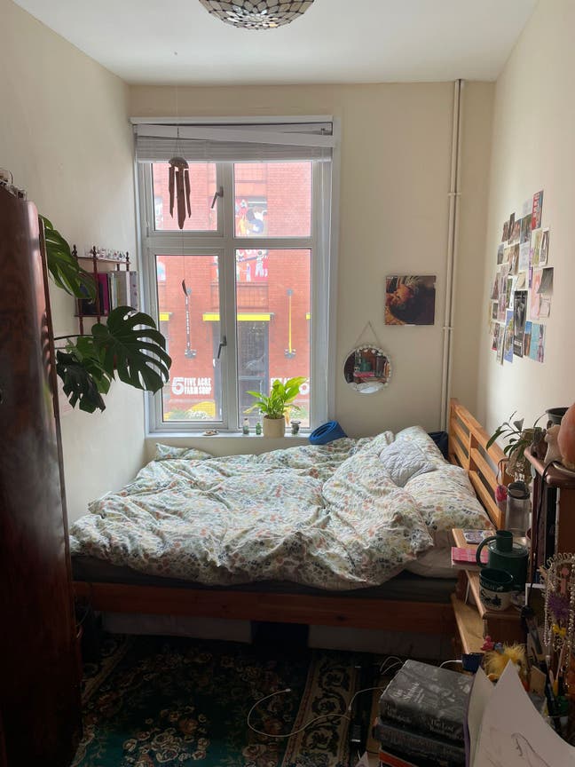 Cosy double room on North Street, Southville Main Photo