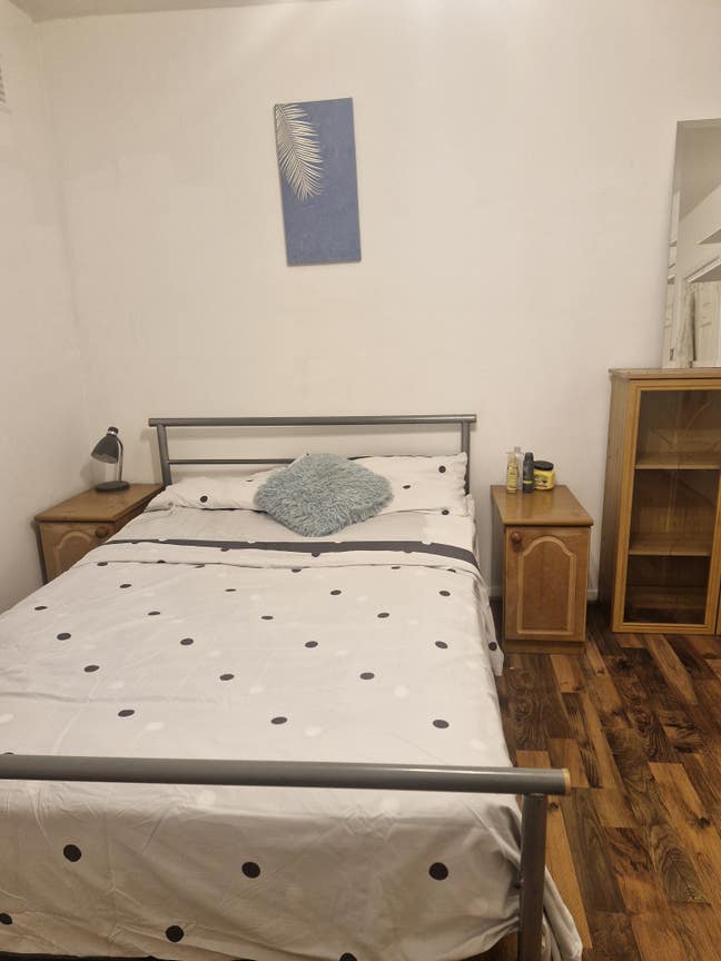 Nice and spacious double room Main Photo