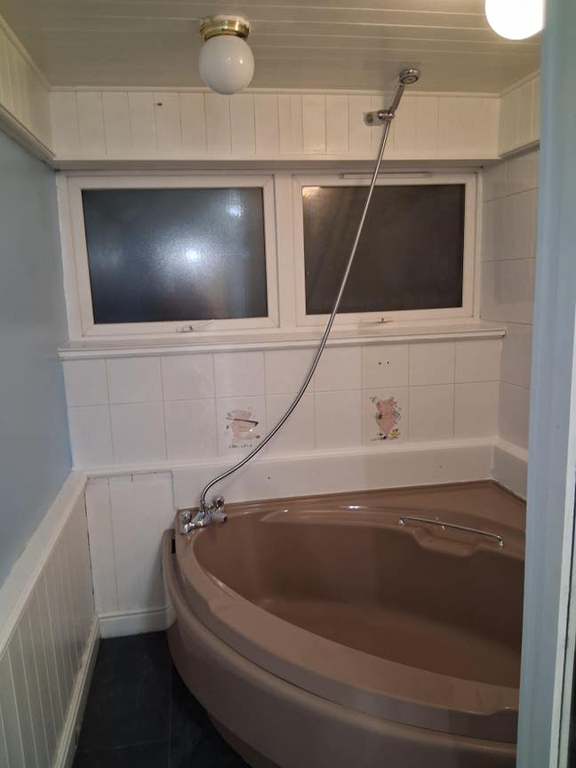 A couple of spacious double bedrooms and a nice si Main Photo