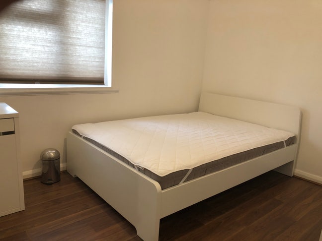 Double room available- Hounslow West Station Main Photo