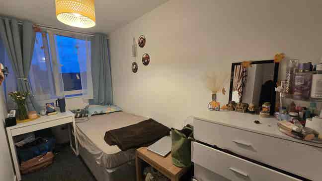 Single Room  Main Photo