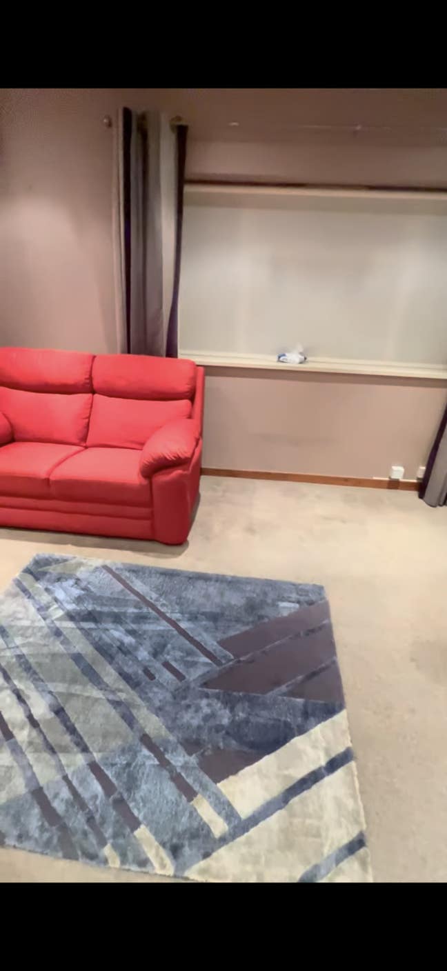 Furnished Room to Let  Main Photo