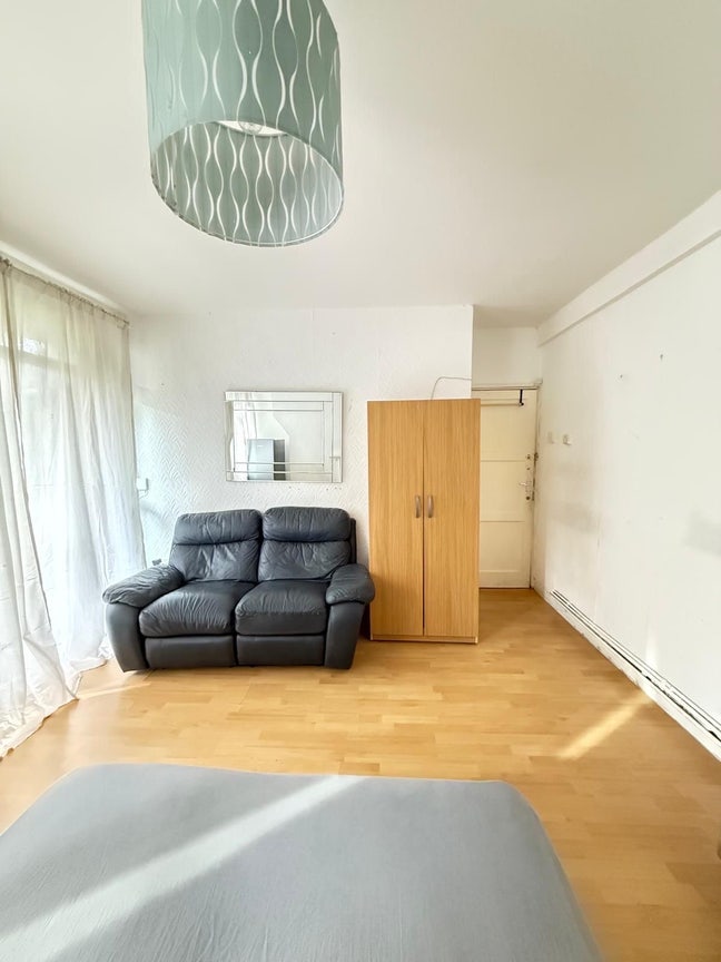 ✨🏡 Big Double Room – Manor House (N4 2Ru) 🏡✨ Main Photo
