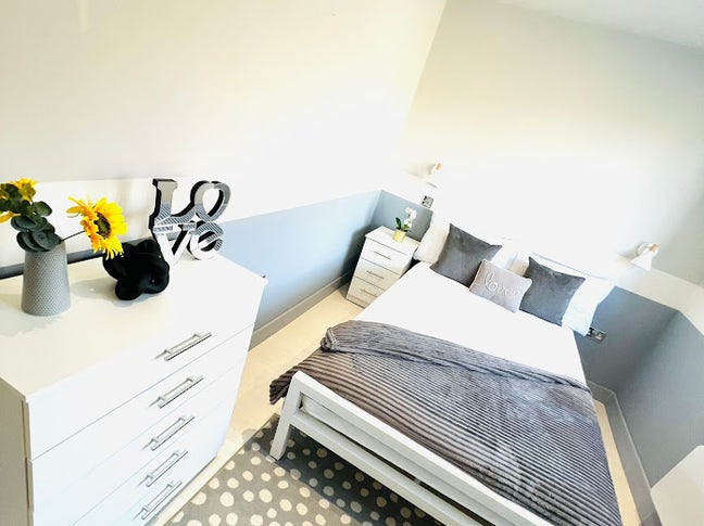 🏡 Beautiful Ensuite Room in Mitcham Main Photo
