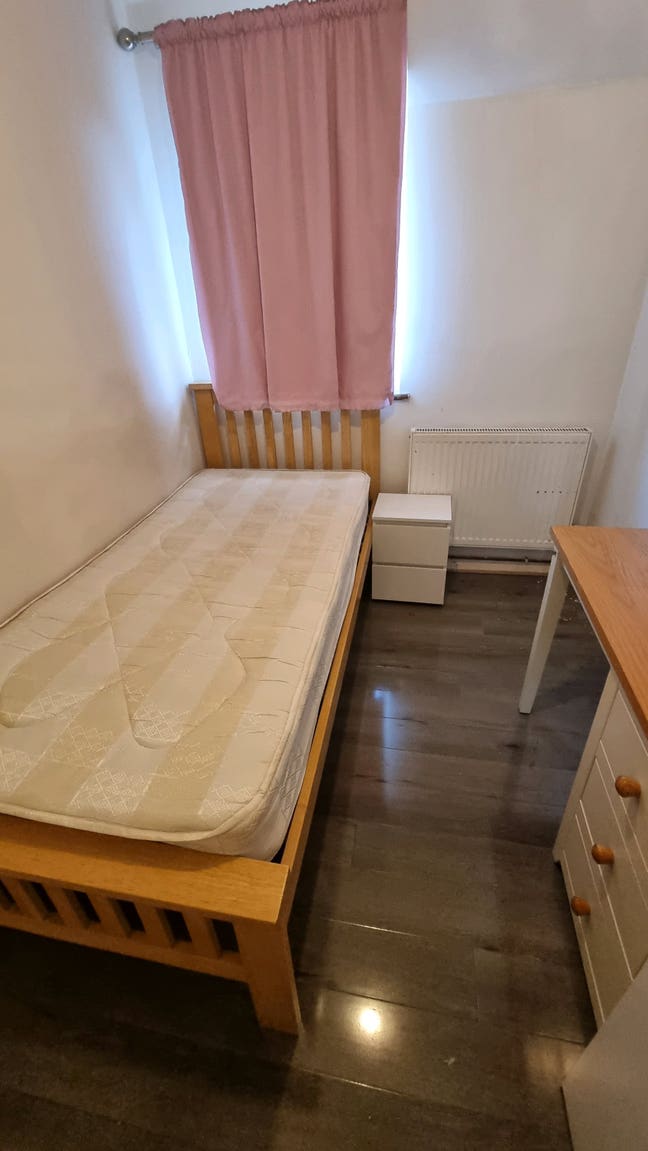 💓Single Room available for rent💓 Main Photo