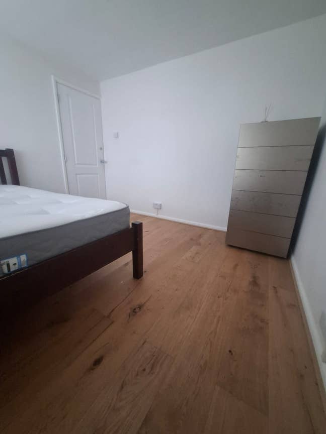 Beautiful Double Bedroom  Main Photo