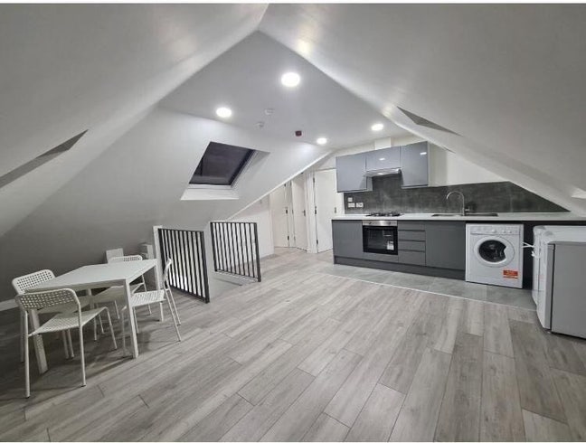 ✨🏡 2-Bedroom Flat- Willesden/ Neasden Main Photo