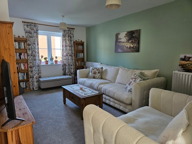Large double room with a little study  Main Photo