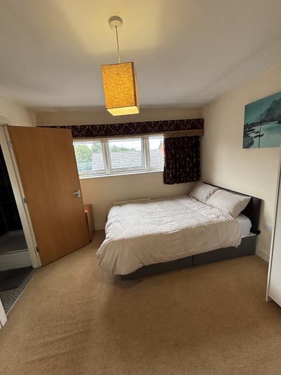 Quick Move En-Suite Rooms Available HU5 Main Photo