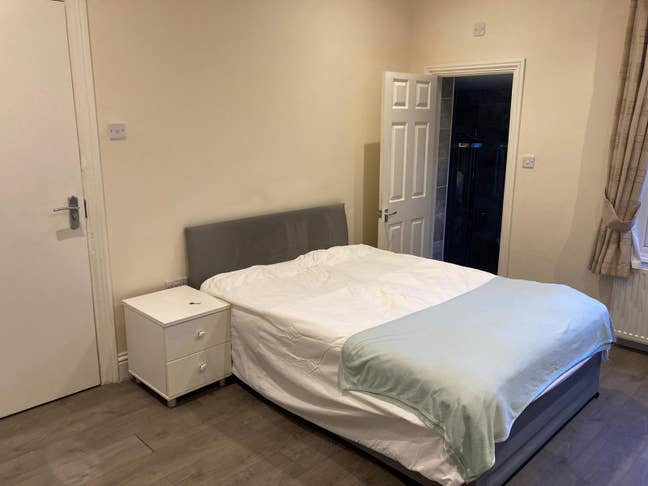 Modern Self-Contained Studio Apartments Main Photo