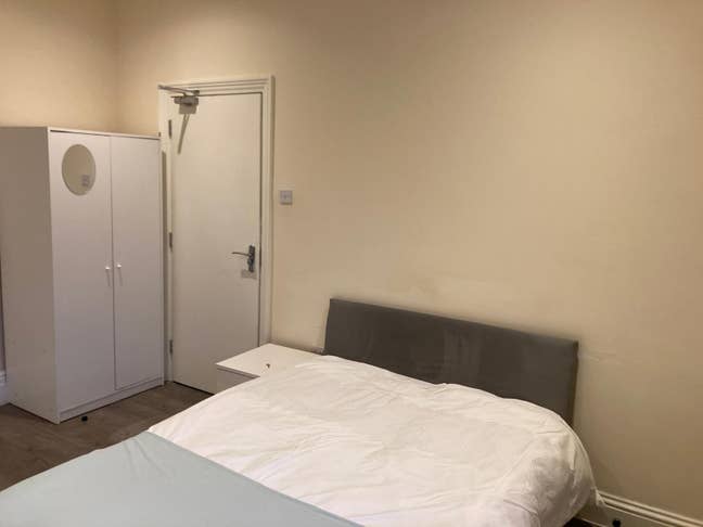 Modern Self-Contained Studio Apartments Main Photo