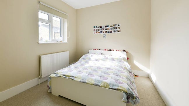 Amazing Property in Fulham 🌼 Act Fast 🌼 Oct Main Photo