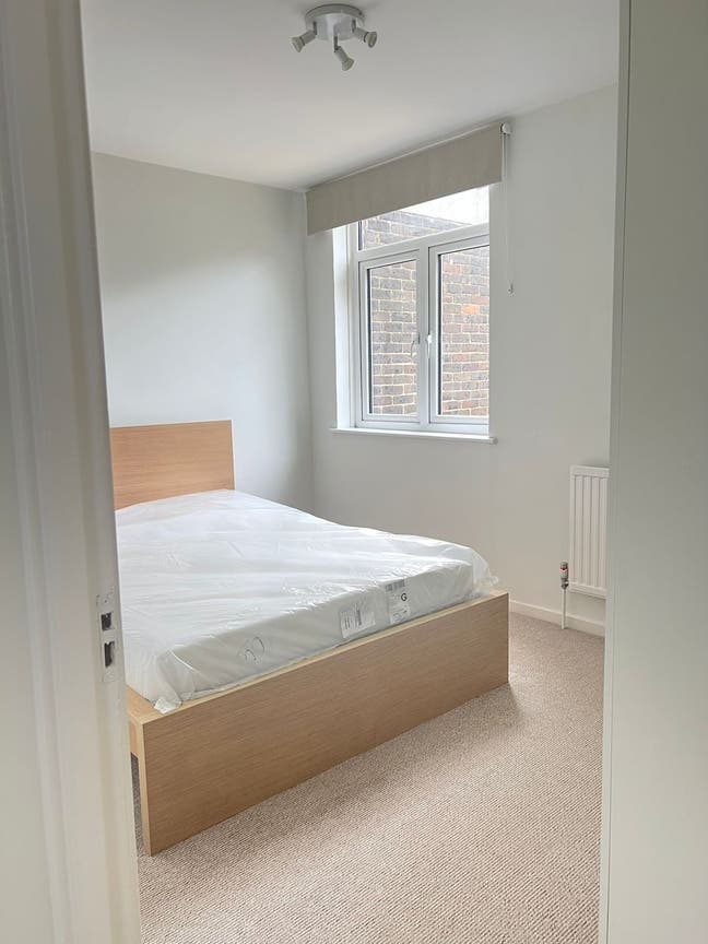 5 Rooms close to Bermondsey station Main Photo