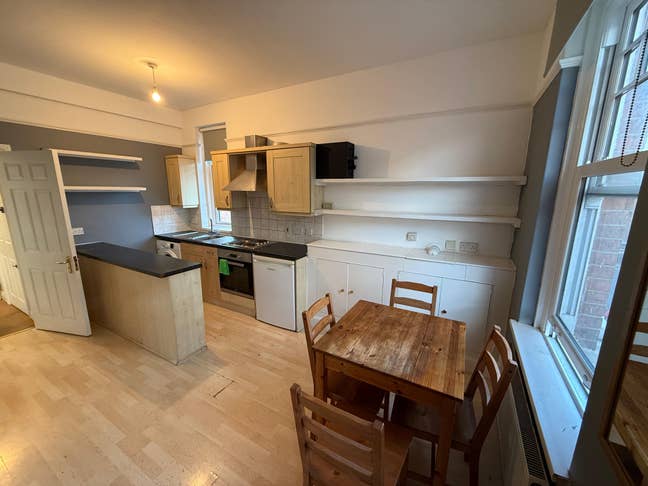 1 Bedroom | South Croydon  Main Photo