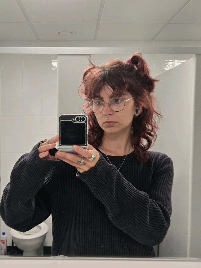 Housemate in 2 bedroom flat wanted Main Photo