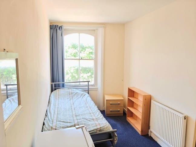 Single Room in Shepherds Bush Main Photo