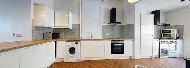 15 bed student house to rent Main Photo
