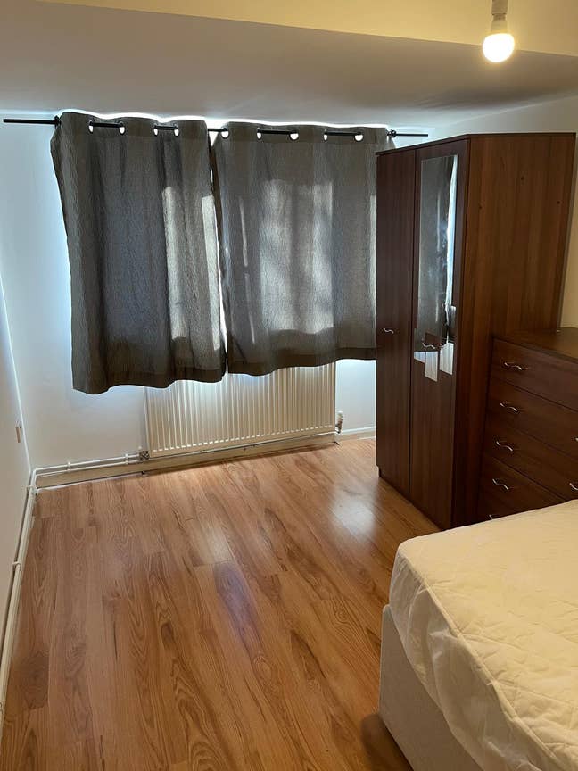 En suite Double room - Conniburrow Main Photo
