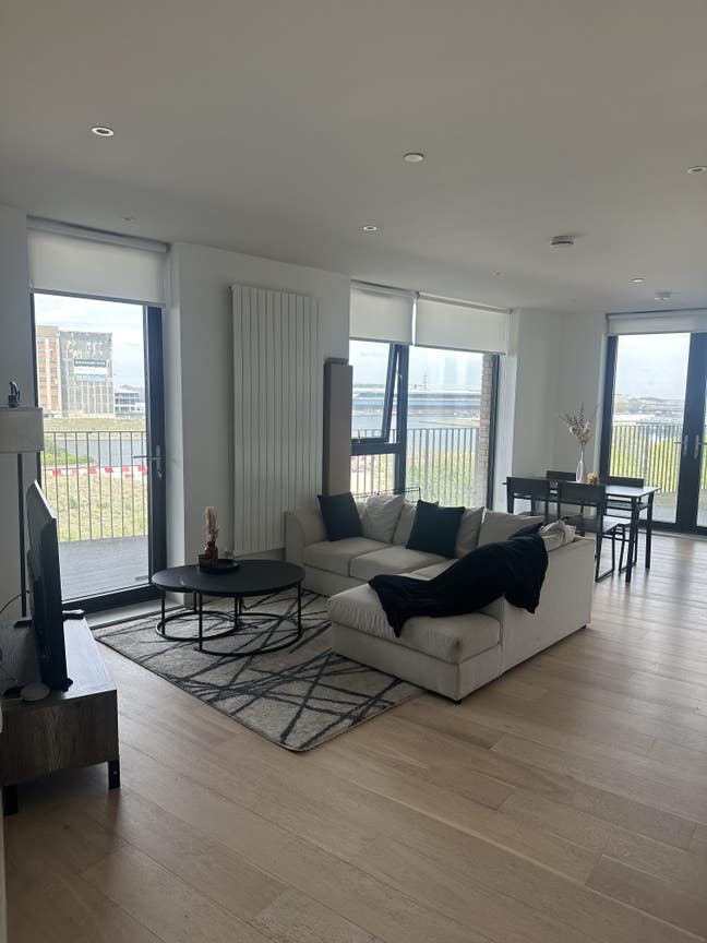 Room for rent or sublet! Main Photo
