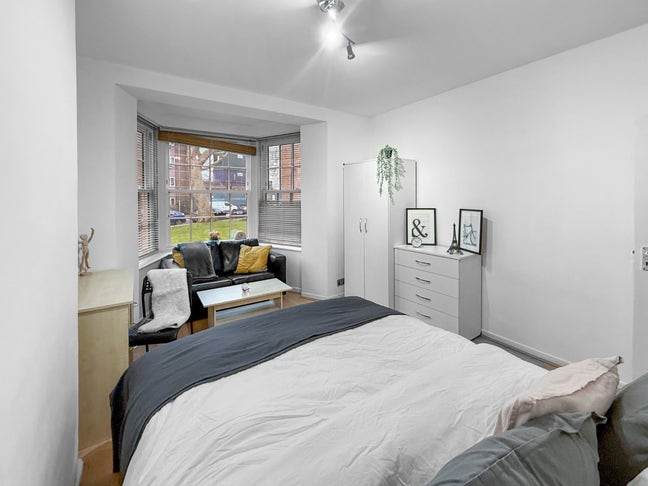 🌿 Live Near Regent’s Park & St John’s Wood! 🌿 Main Photo