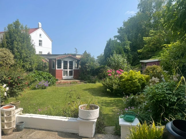 Large room to rent  Main Photo