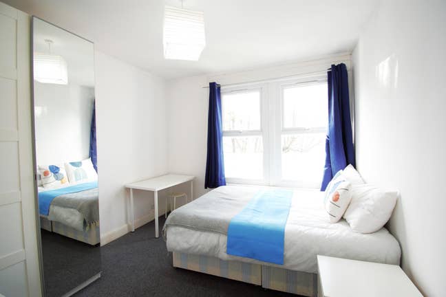 Fully Furnished, Large Room – All Bills Covered! Main Photo