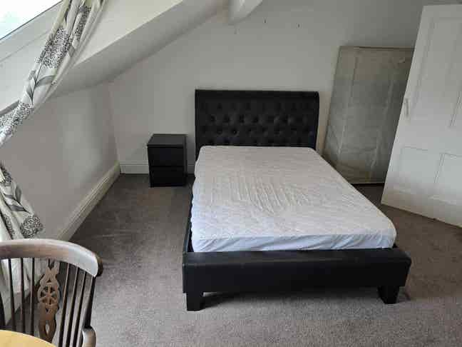 Double room, top floor Main Photo