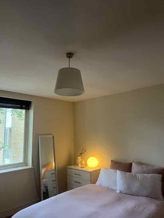 Large Room In West Hampstead  Main Photo