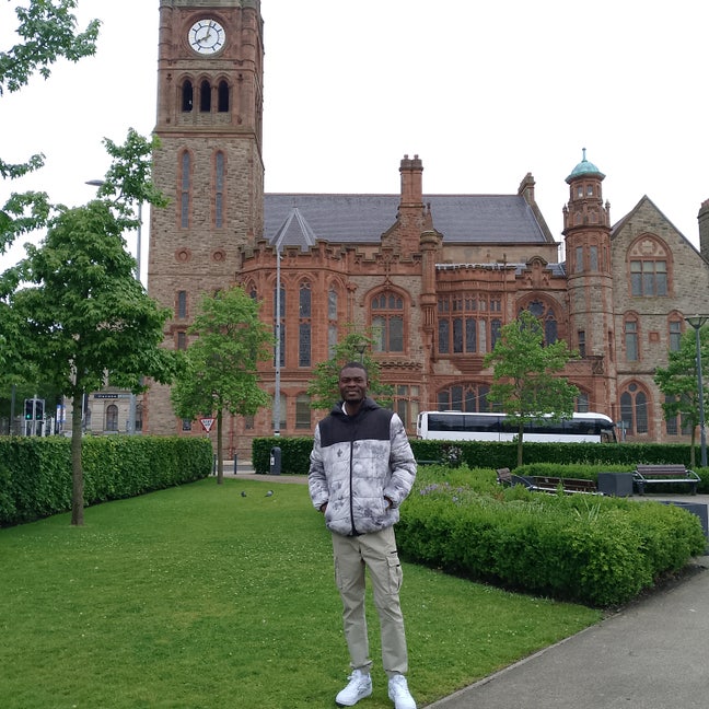 I am looking for a room to rent in Londonderry. Main Photo