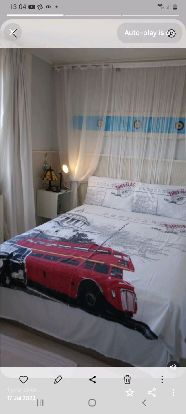 Very clean Large ROOM  Zone 2 Canary wharf  Main Photo