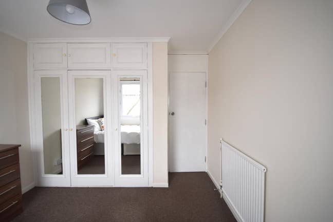 2 Rooms Close to Roehampton Uni - Bills Inc Main Photo