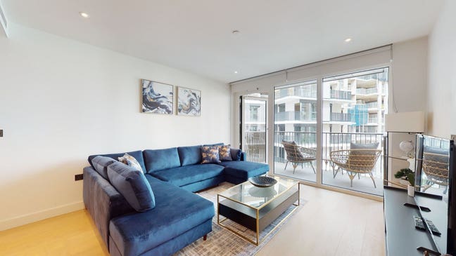 Large Modern one bedroom in White City Main Photo