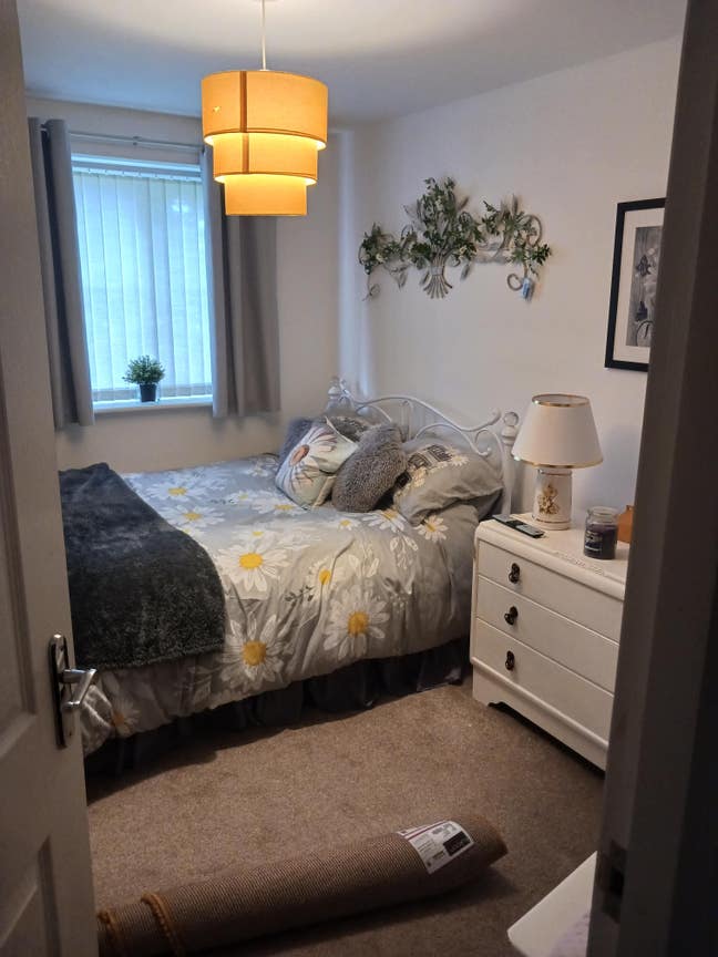Room to rent Newton-le-Willows  Main Photo