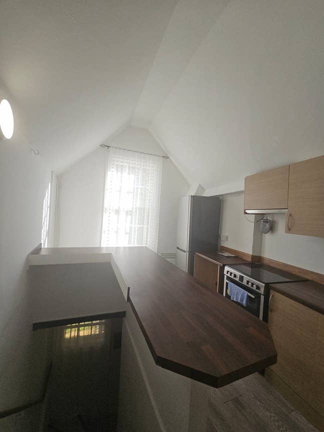 Lovely 3 Bed Flat Share F6FMH Main Photo