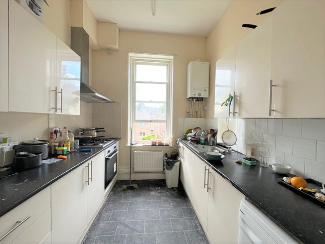 All-Inclusive Double Room – Broomhill, Sheffield Main Photo