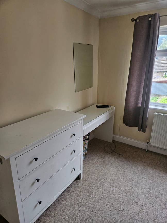 Double room available. DM for price.  Main Photo