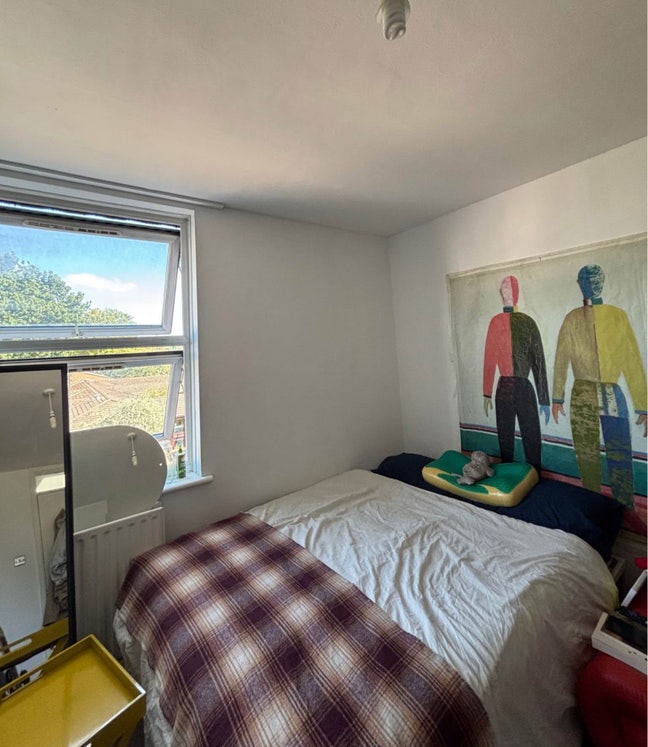 Room in Lewisham  Main Photo