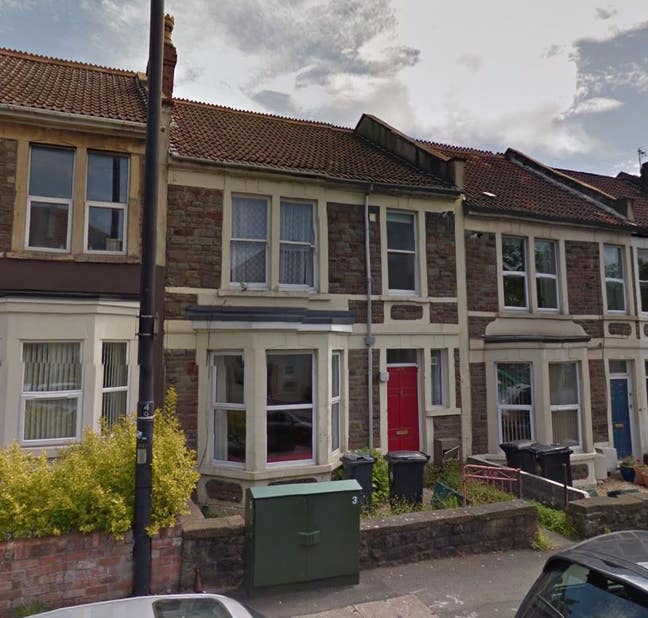 3 Rooms Available on Gloucester Road! Main Photo