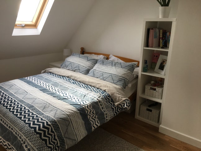 Top floor Studio/ Ensuite in Shared House Hounslow Main Photo