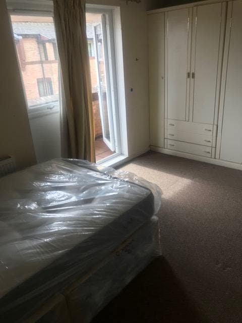 Oldbrook, Cenral Mk,  Double Room with Balcony Main Photo