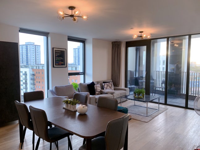 1 room in 2-bedroom-apartment in Stratford E15 Main Photo