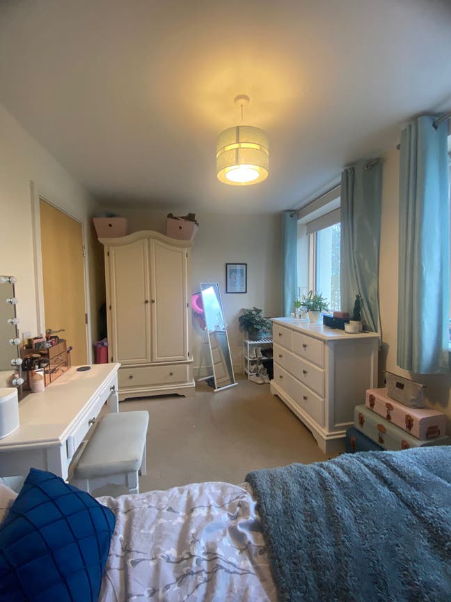 Flat share  Main Photo