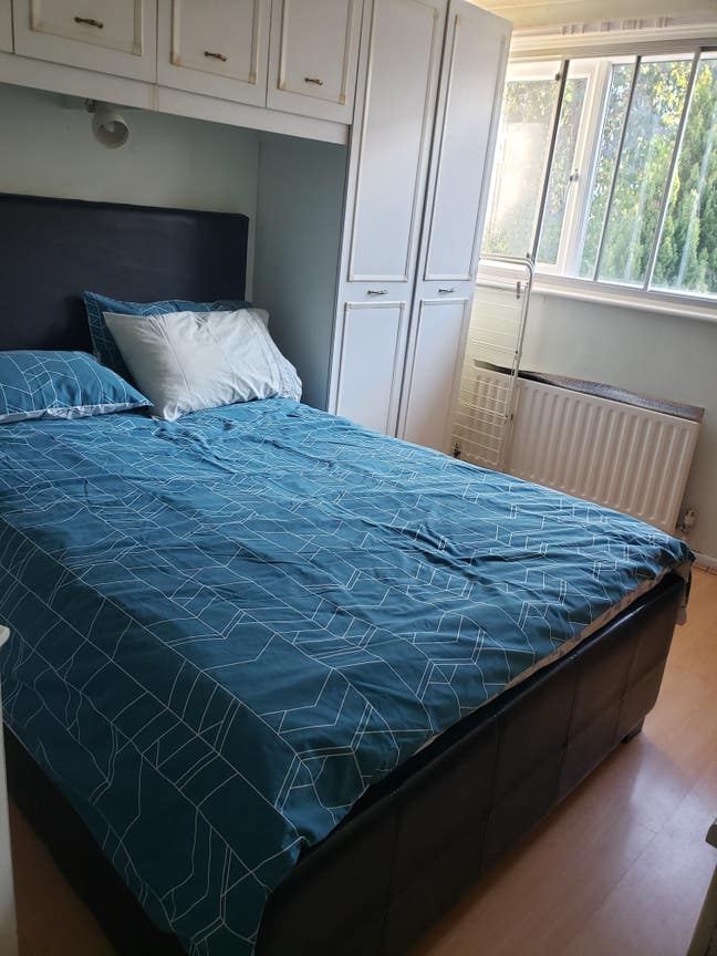Room to rent Main Photo